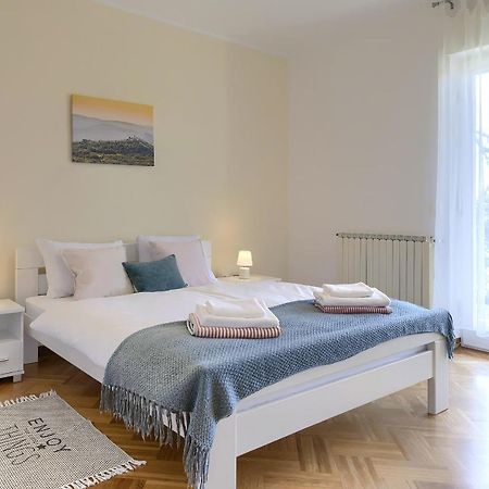 Villa Toni Umag Ngoại thất bức ảnh