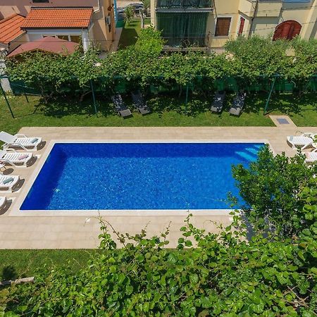 Villa Toni Umag Ngoại thất bức ảnh