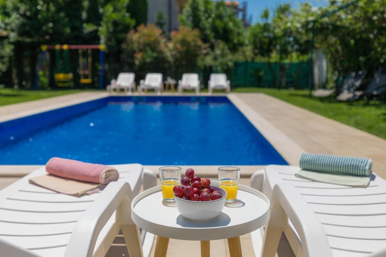 Villa Toni Umag Ngoại thất bức ảnh