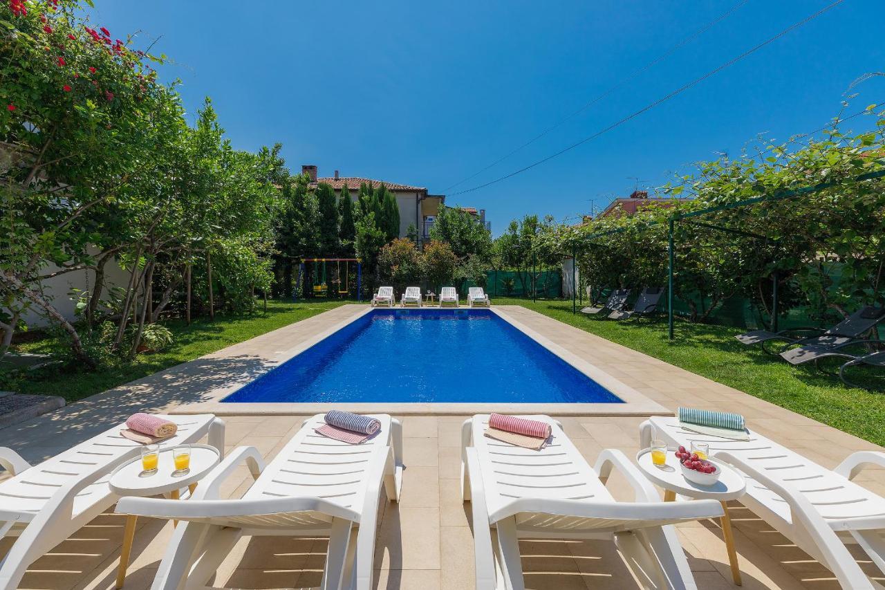 Villa Toni Umag Ngoại thất bức ảnh